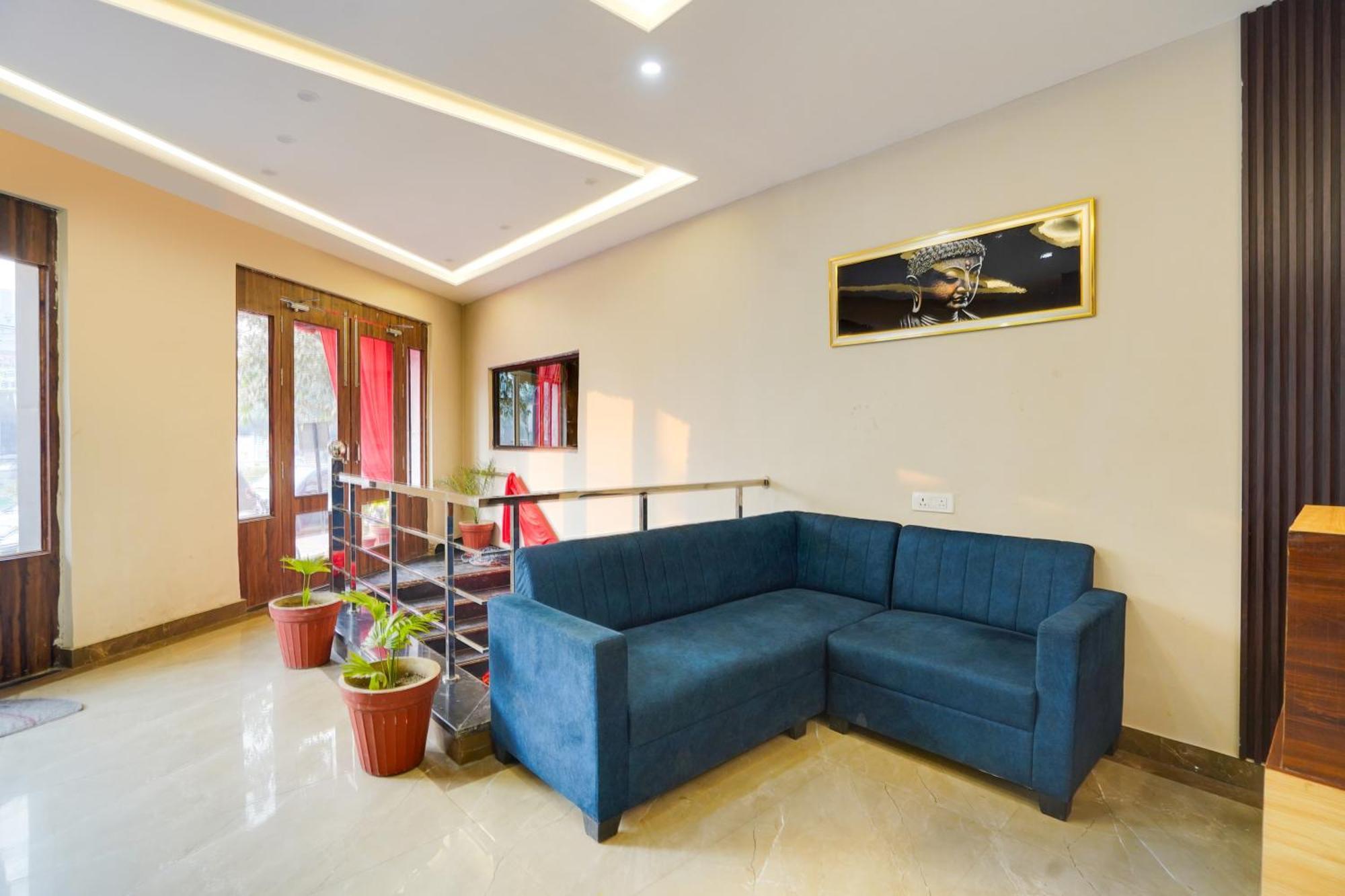 Super Townhouse The Royal Casa Hotel Ghaziabad Ngoại thất bức ảnh